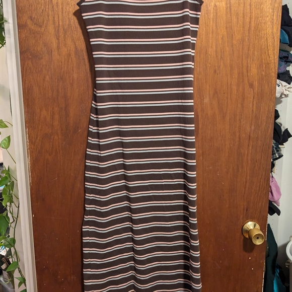 Nike brown striped casual dress (size M) - Picture 5 of 11